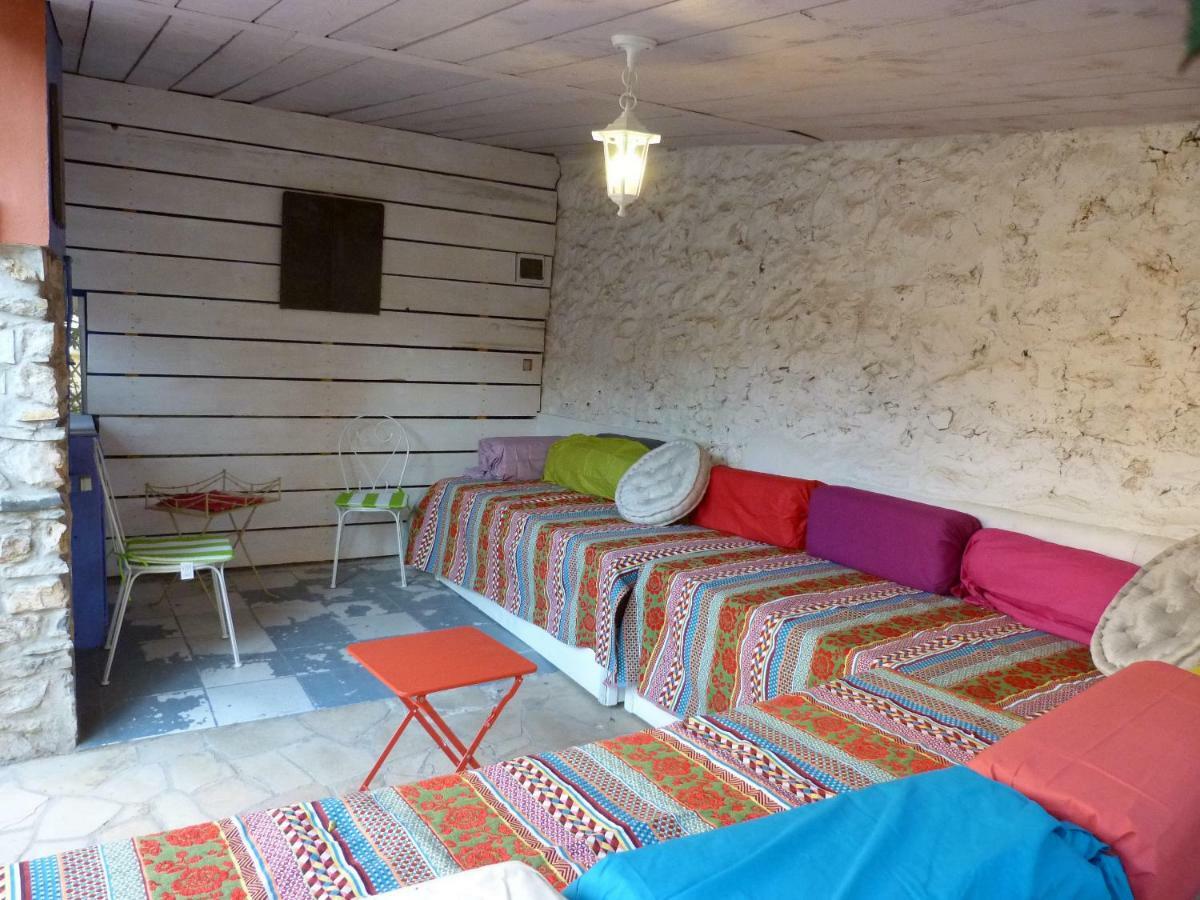 L'Abri Du Vent Bed & Breakfast Fitou Eksteriør bilde